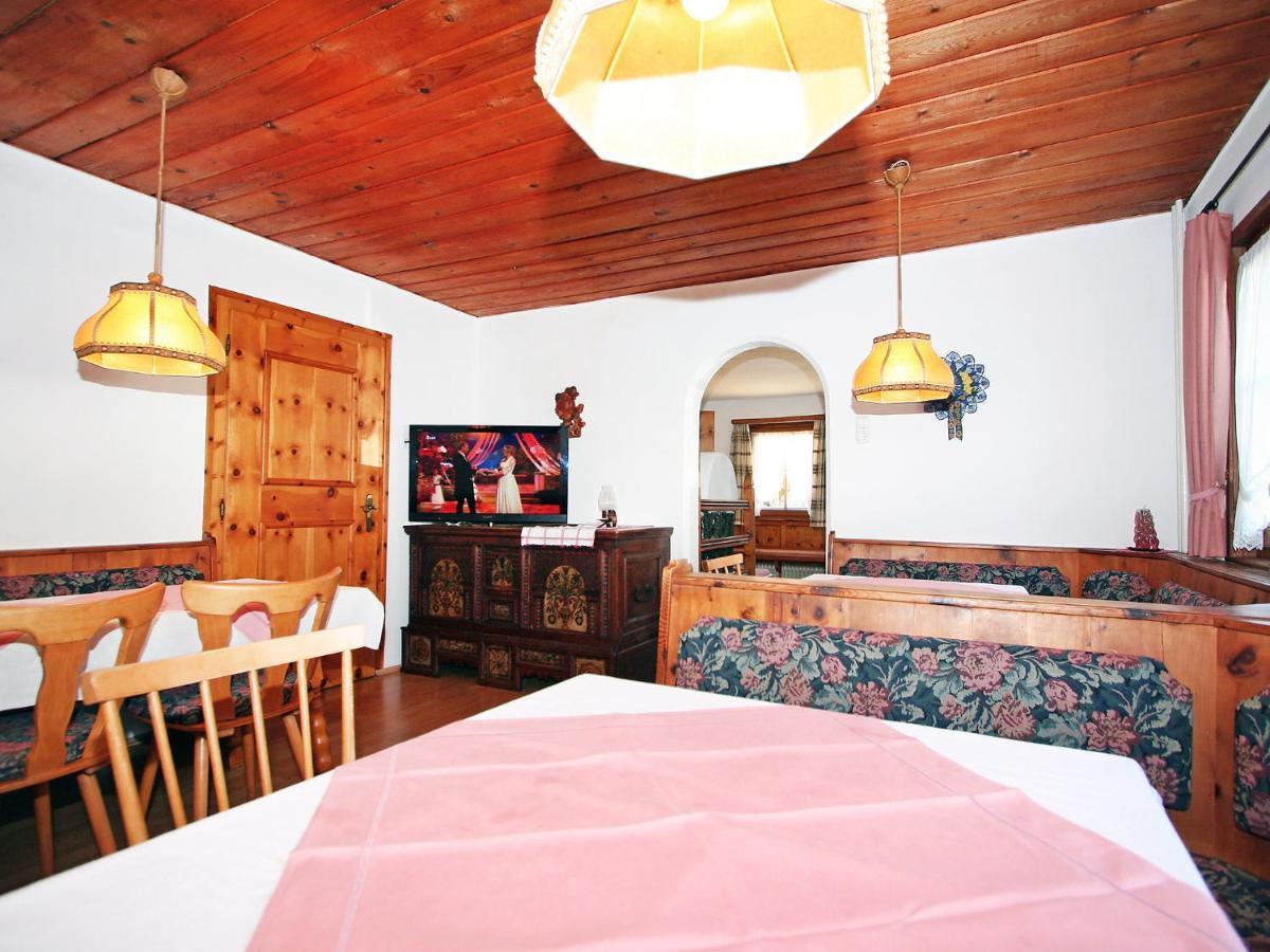 Holiday Home Hauser By Interhome マイヤーホーフェン エクステリア 写真