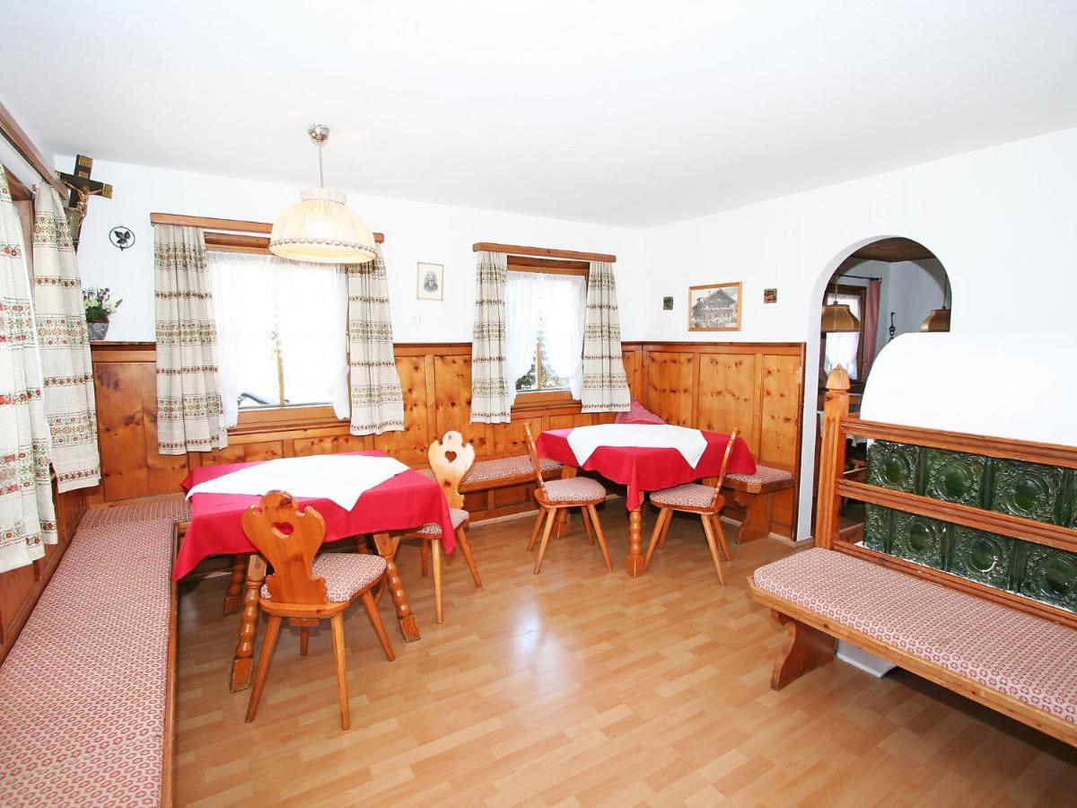 Holiday Home Hauser By Interhome マイヤーホーフェン エクステリア 写真